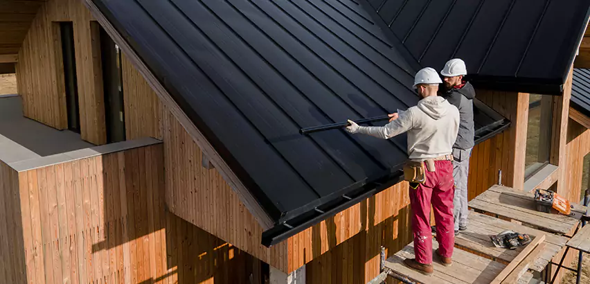 Professional Barn Roof Repair Services in Aurora, IL