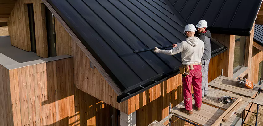 Professional Soffit Repair Services in Aurora, IL