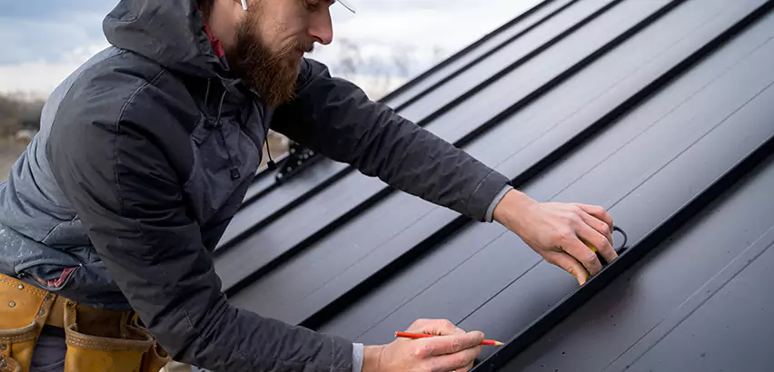 Professional Steel Roof Repair Services in Aurora, IL