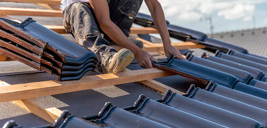 Professional Storm Damage Roof Repair Services in Aurora, IL