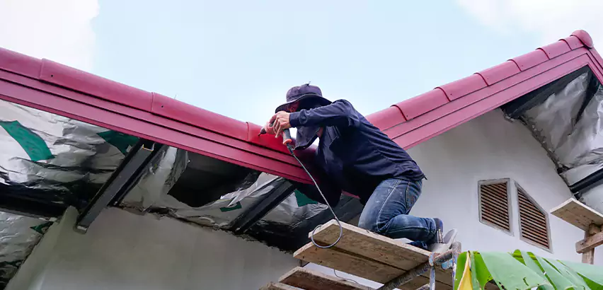 Rain Gutter Repair in Aurora