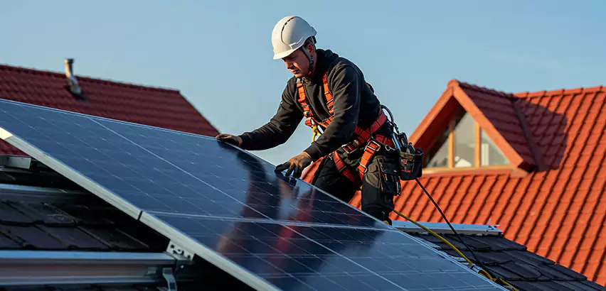 Solar Panels on Steel Roof Installation in Aurora