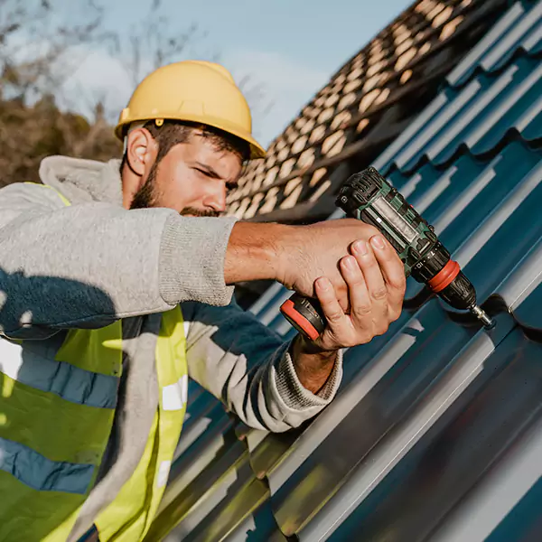 Why Aurora Property Owners Choose Aurora Roofing Guys for Metal Roof Replacement?