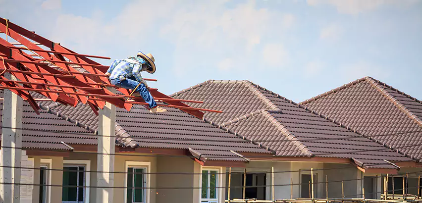 Professional Wind Damage Roof Repair Services in Aurora, IL